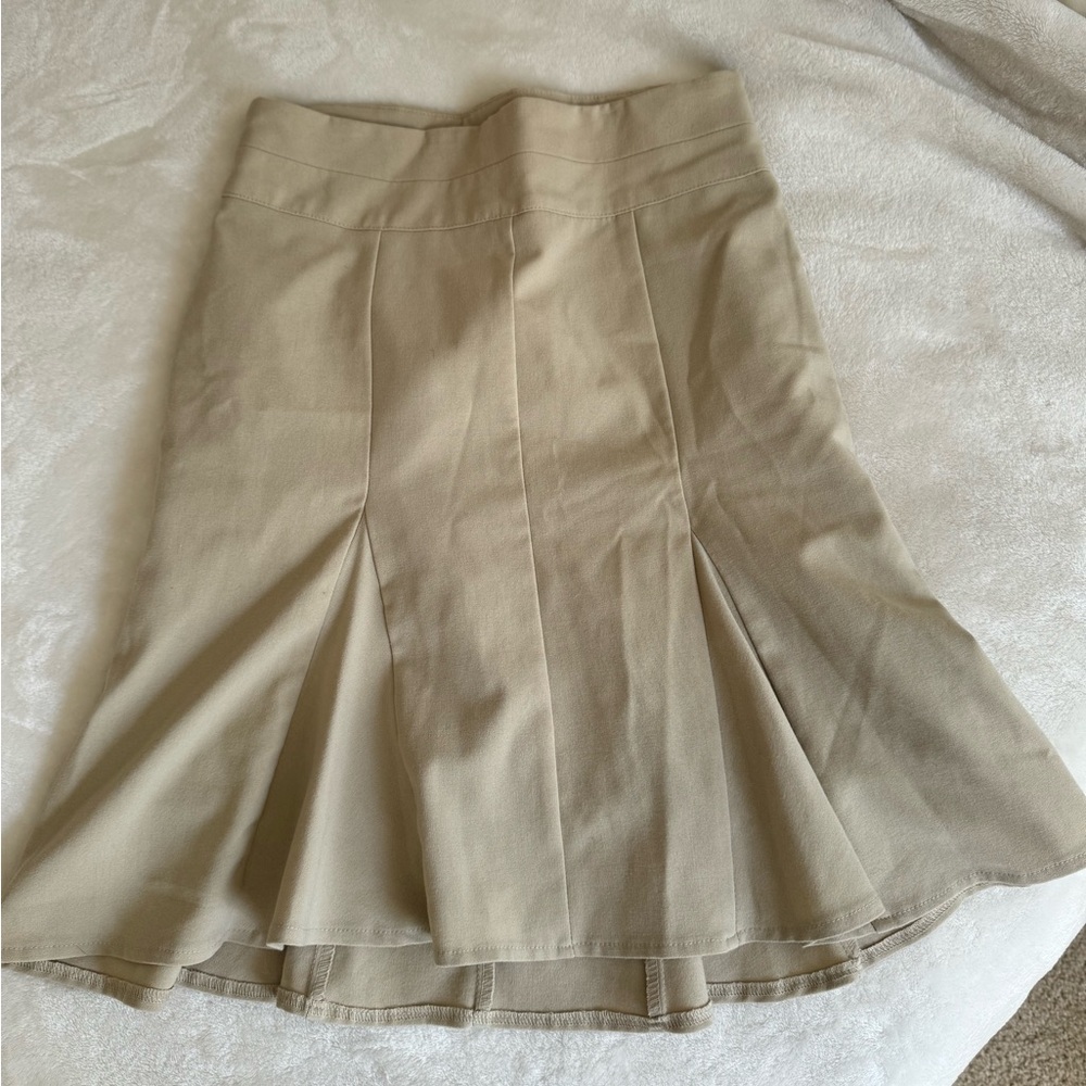 Pleated midi skirt